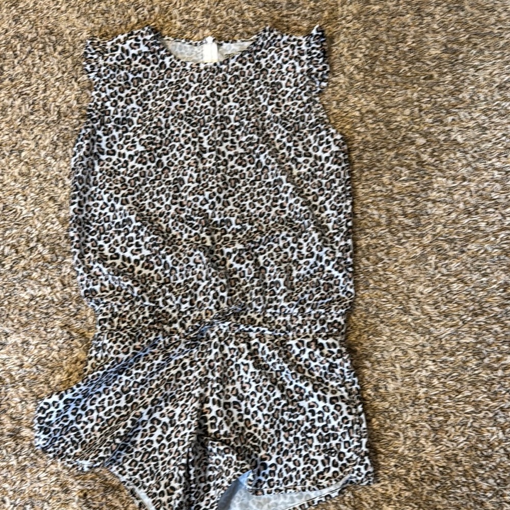 Albion short romper